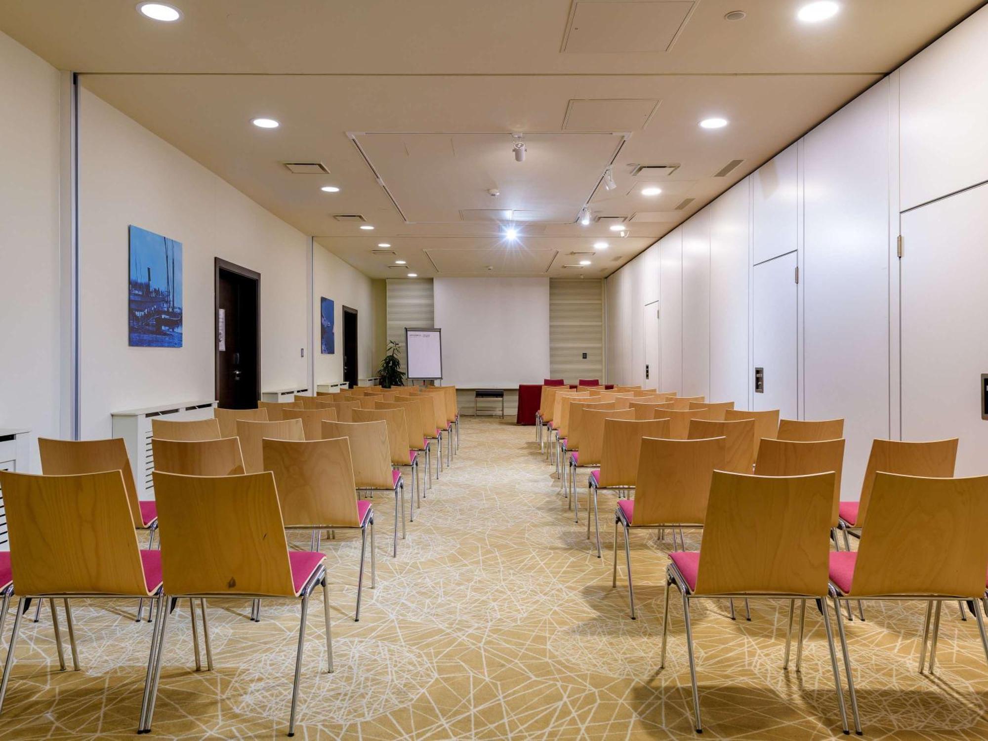 Moevenpick Hotel Lausanne Kültér fotó