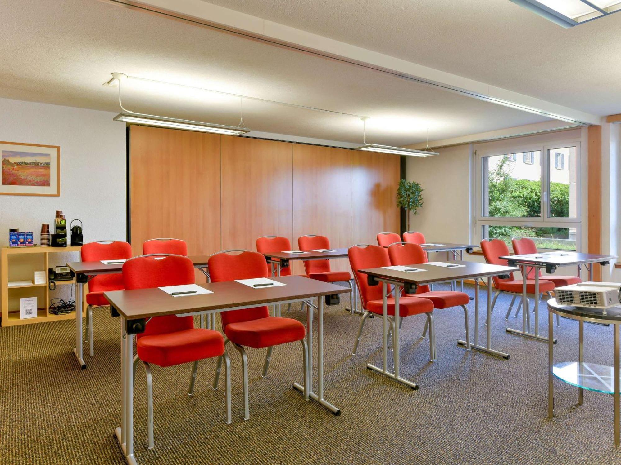 Moevenpick Hotel Lausanne Kültér fotó